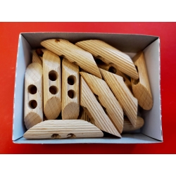 Guzik drewniany trapez